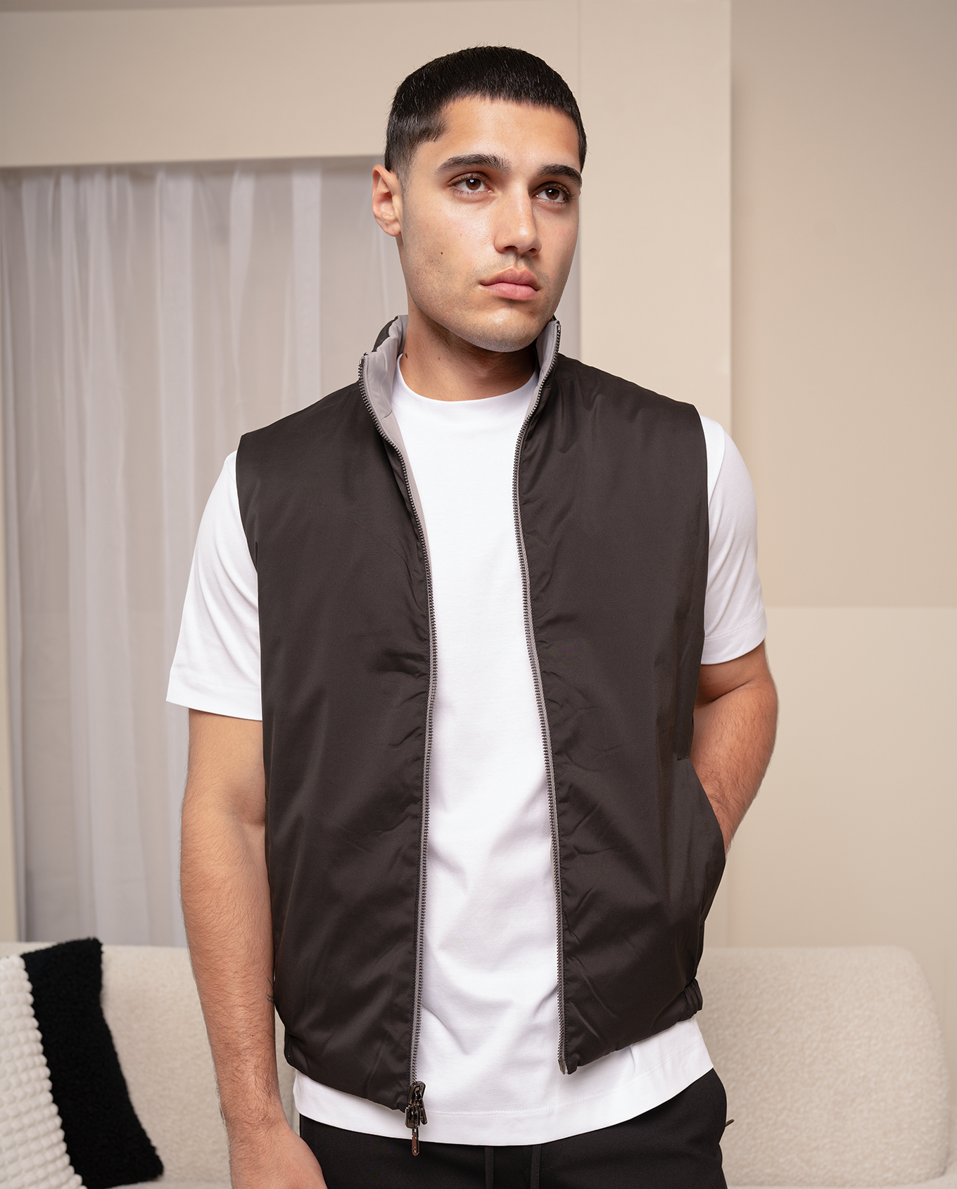 REVERSIBLE VEST - BLACK/GREY