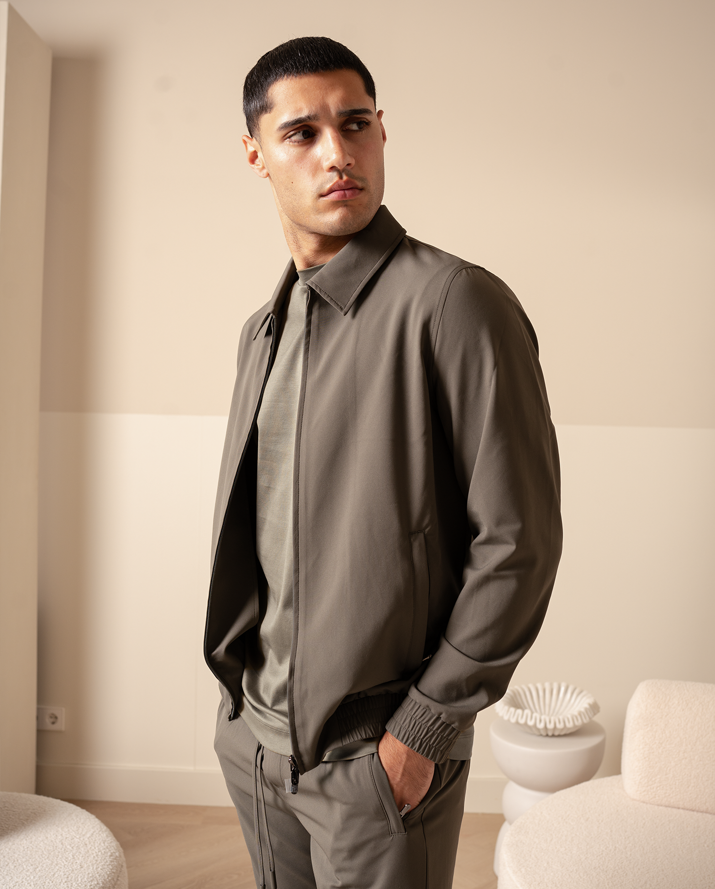 TECH JACKET - GREEN
