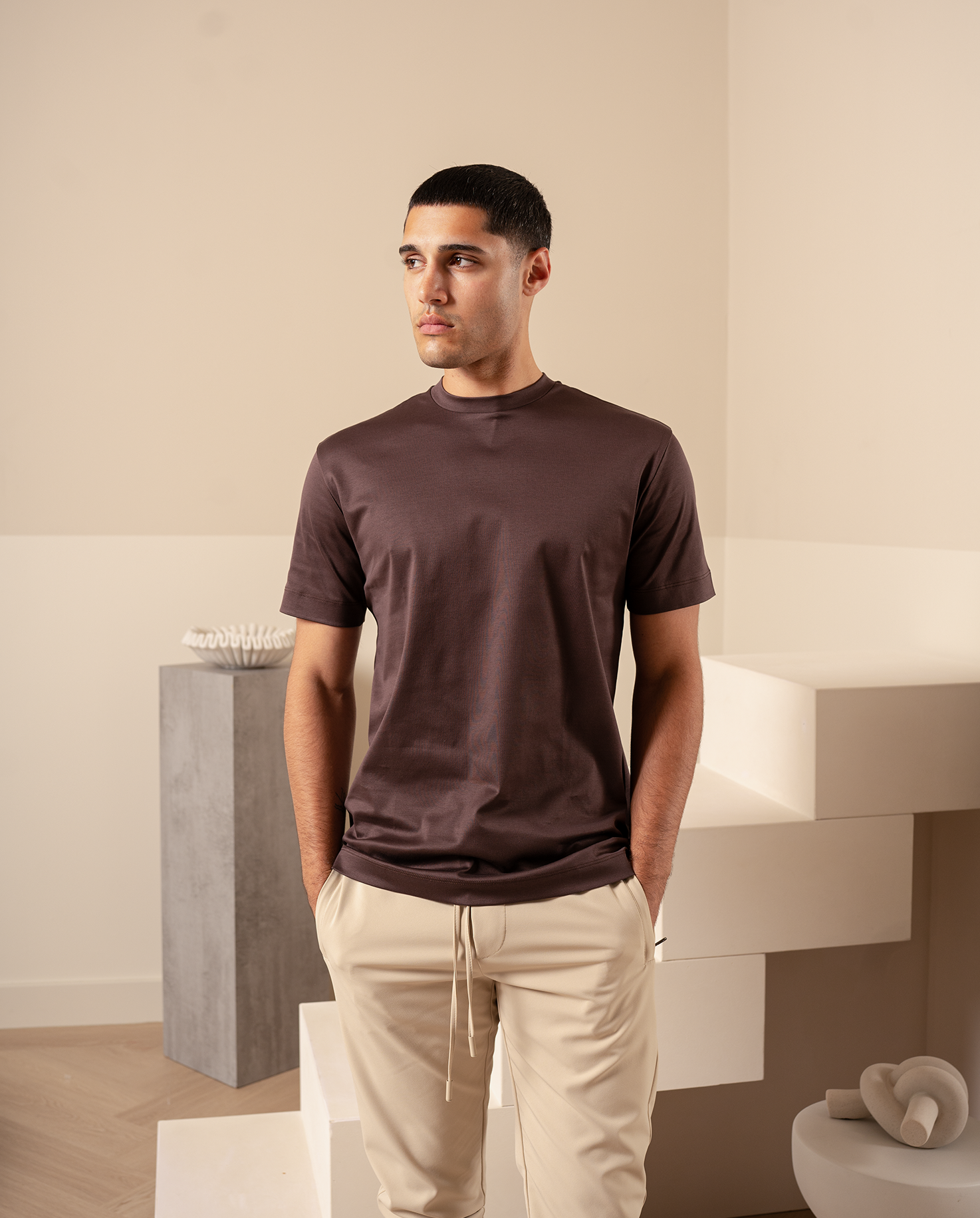 LUXE T-SHIRT - BROWN