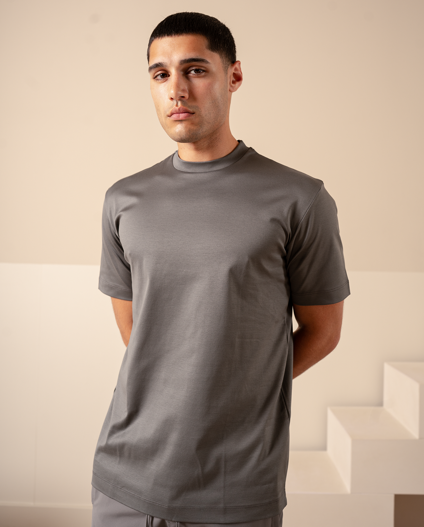LUXE T-SHIRT - GREY